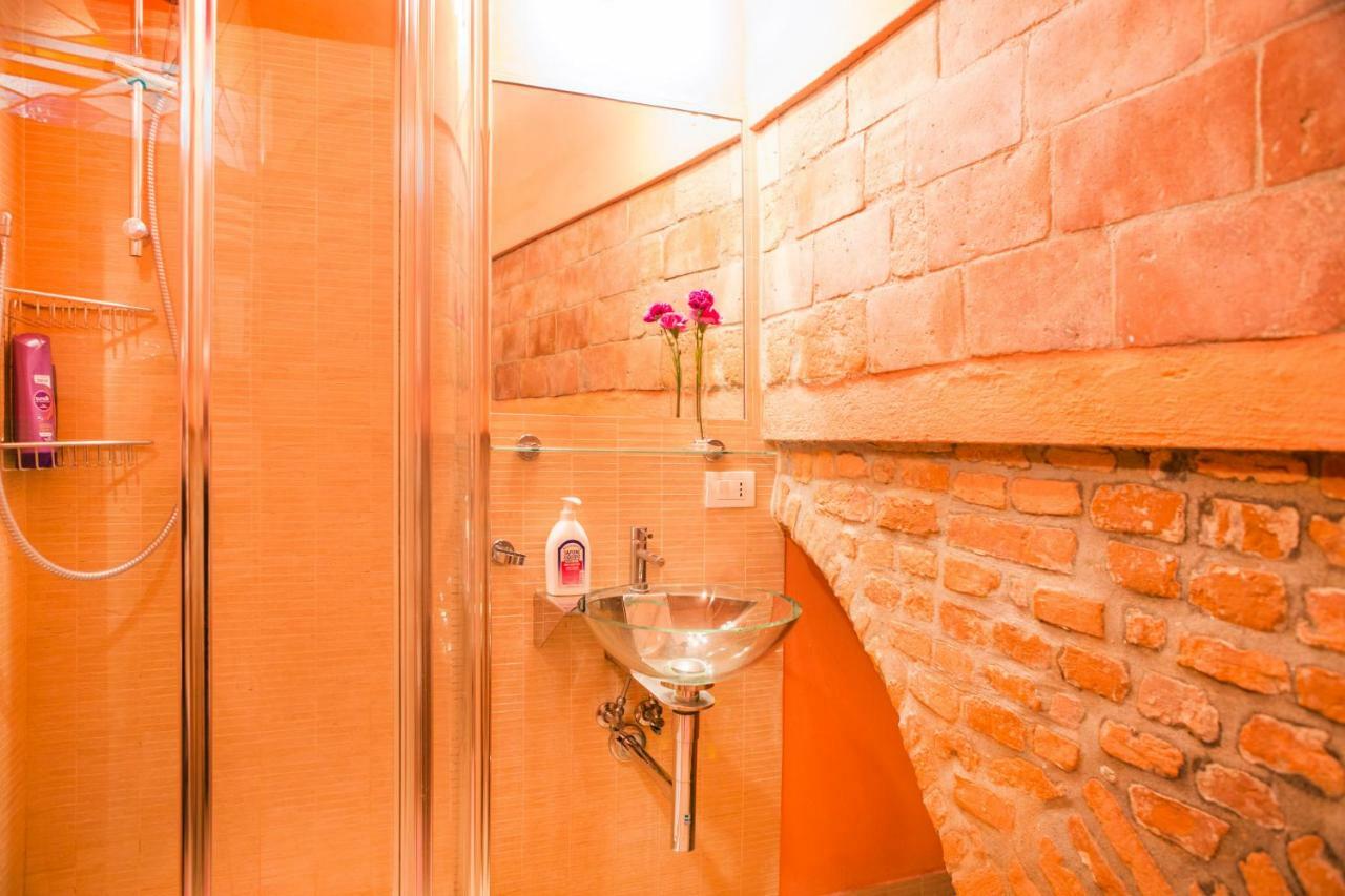 Art Apartment Vicolo Del Panico Флоренція Екстер'єр фото